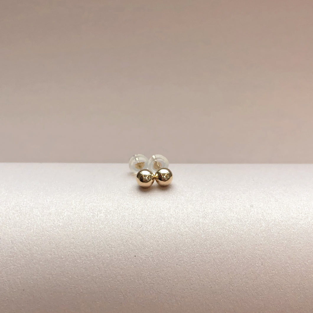 Everyday 14k Gold Ball Earring